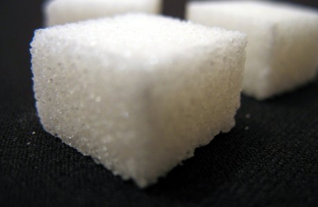 מה תעשיית המזון לא רוצה שתדעו על סוכר